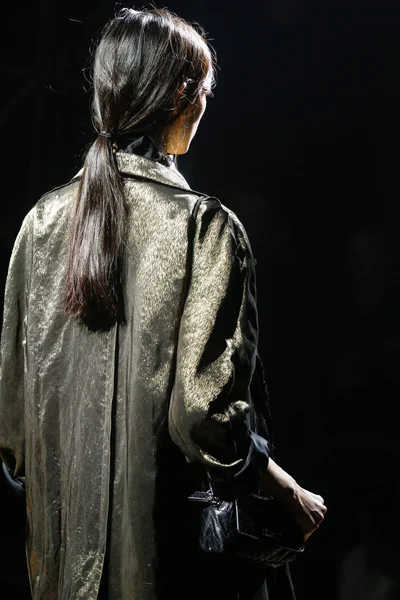 Look 57